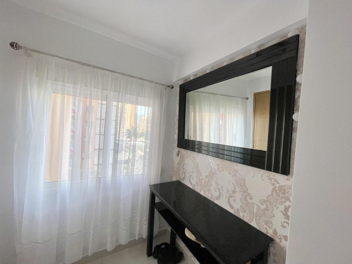 Torre Colon Apartman Benidorm Kültér fotó